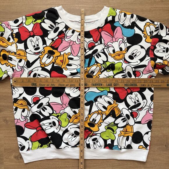 Disney Mickey Mouse and Friends All Over Print Sweater Size 2XL AOP - Picture 5 of 6